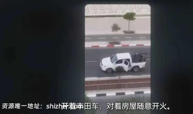 美国纪录片《10月8日: 反犹浪潮与社交媒体时代 October 8 2025》英 语中英双字 无水印纯净版 1080P/MKV/5G 美国撕裂的社会问题