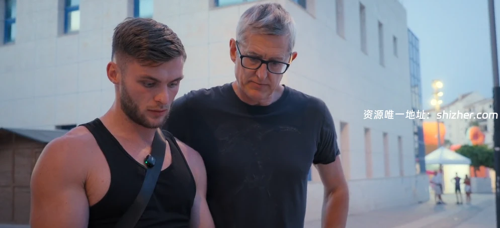 Netflix纪录片《路易斯·泰鲁: 解构男性圈 Louis Theroux:Inside The Manosphere 2026》英语多国字幕 无水印纯净版 1080P/MKV/1.68G 男子气概