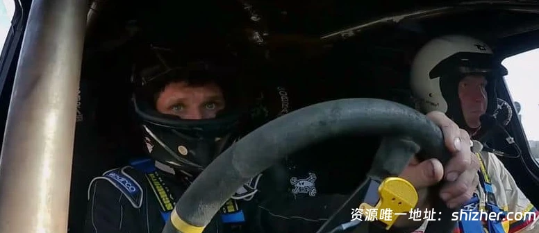 英国纪录片《盖·马丁: 世界上最快的拖拉机 Guy Martin: World's Fastest Tractor 2019》英语中英双字 无水印纯净版 1080P/MKV/4.18G 竞速纪录片