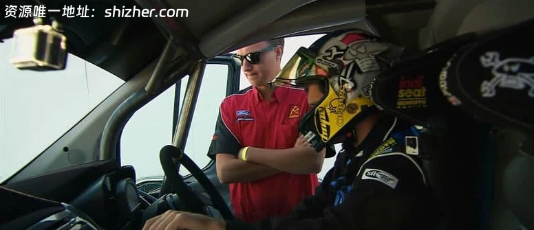 英国纪录片《盖·马丁: 世界上最快的拖拉机 Guy Martin: World's Fastest Tractor 2019》英语中英双字 无水印纯净版 1080P/MKV/4.18G 竞速纪录片