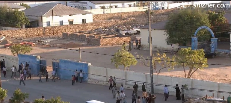 南非纪录片《索马里海盗 The Pirates of Somalia 2017》英语中英双字 无水印纯净版 1080P/MKV/2.48G 索马里海盗